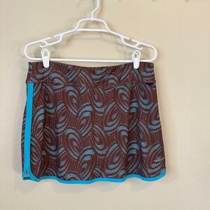 Skhoop Women's Patterned Skort in Brown and Teal